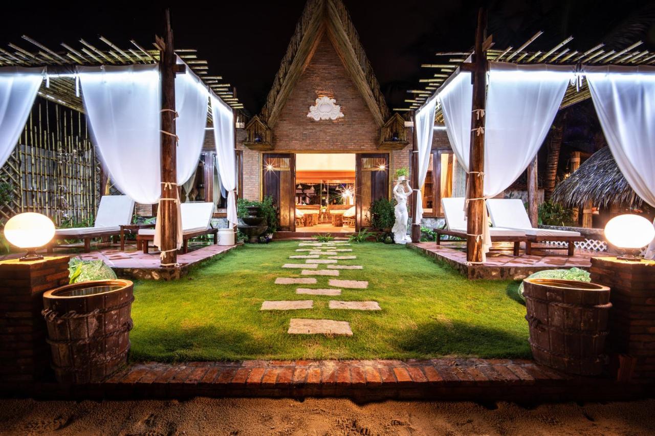 Hotel Veranda Beach Place Phan Thiet Exterior foto